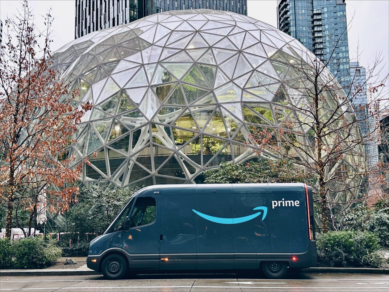 Amazon Geser Walmart Dari Puncak Fortune 500 Setelah 13 Tahun